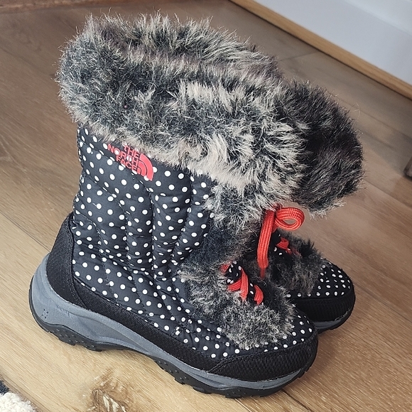 North Face Girls Boots, Size 1 - Picture 1 of 9